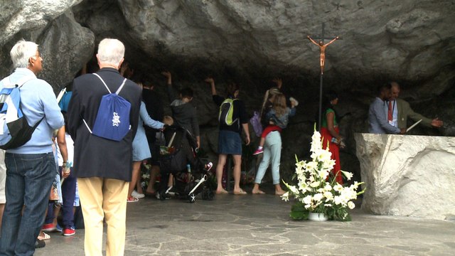 Lourdes: 25.000 pèlerins sous haute surveillance