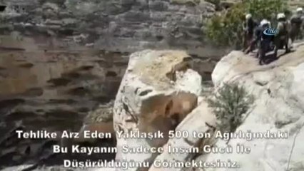 Hasankeyf'te Riskli Kayalar Yıkılıyor