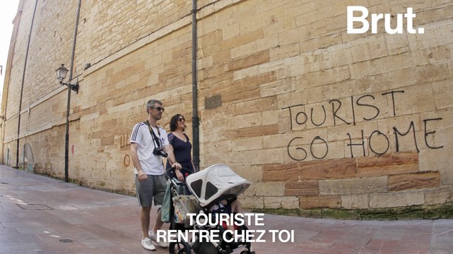 Des manifestations anti-touristes explosent en Europe
