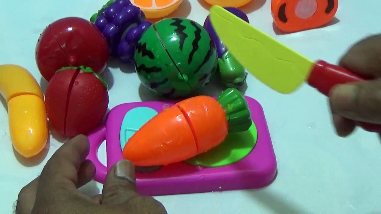 Learn Names of Fruits and Vegetables for Kids - Velcro cutting fruits and vegetables