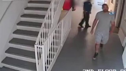 Bayıltana Kadar Darp Etti