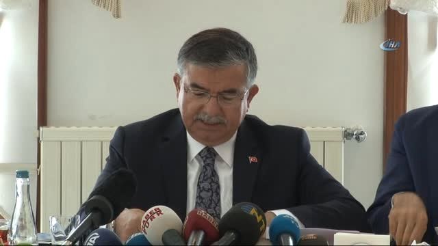 Milli Eğitim Bakanı İsmet Yılmaz: 33 Bin Personel İhraç Edildi