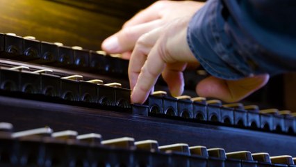 BACH BWV 720 INT THEO UK