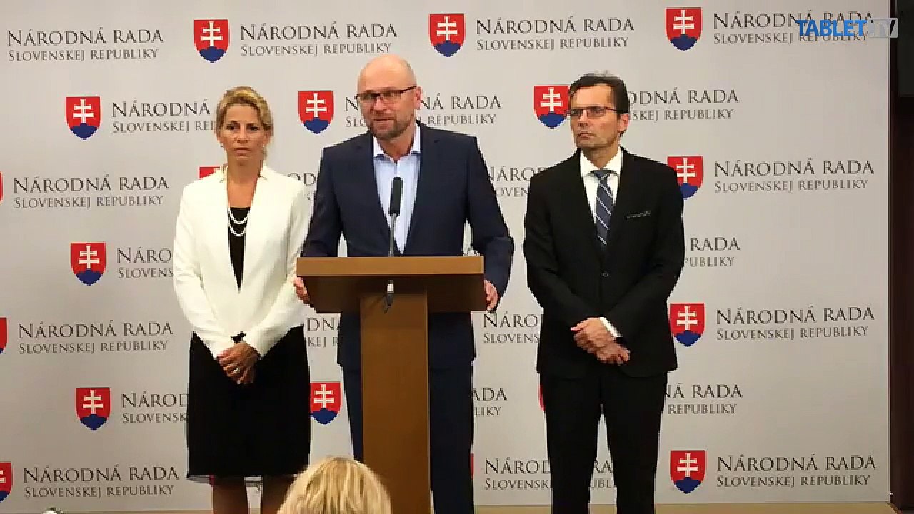 ZÁZNAM: Mimoriadny brífing predsedu SaS R. Sulíka