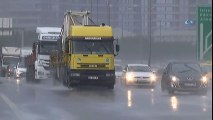 İstanbul'da Beklenen Yağış Başladı