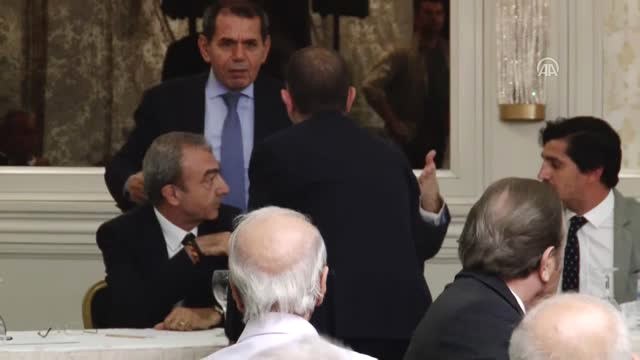 Dursun Özbek: Bu Toplantı Kulüp Tarihine Kara Bir Leke Olarak Geçecektir