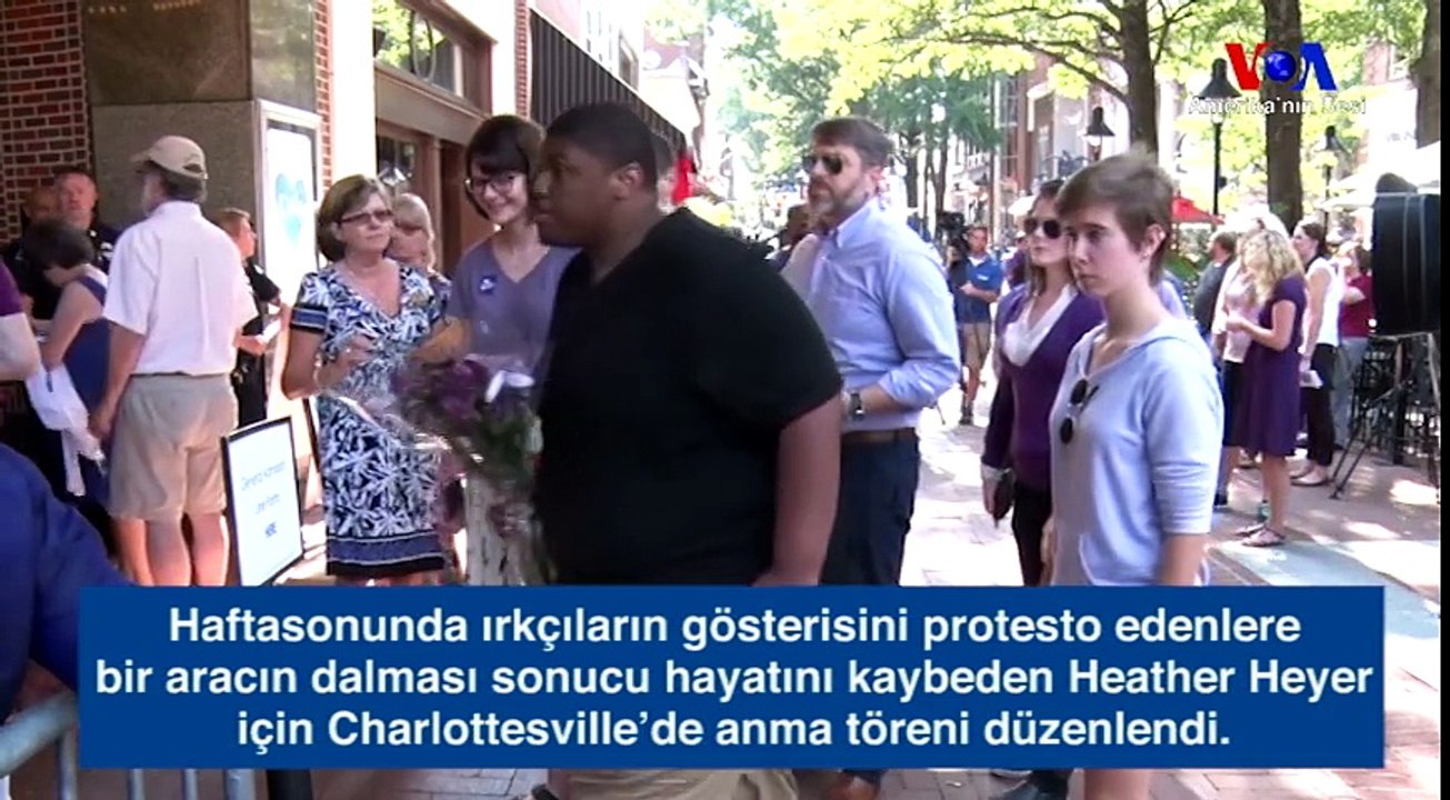 Charlottesville’de Hüzünlü Anma Töreni