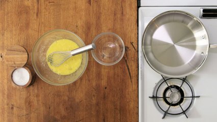 How to Make the Creamiest Scrambled Eggs Ever