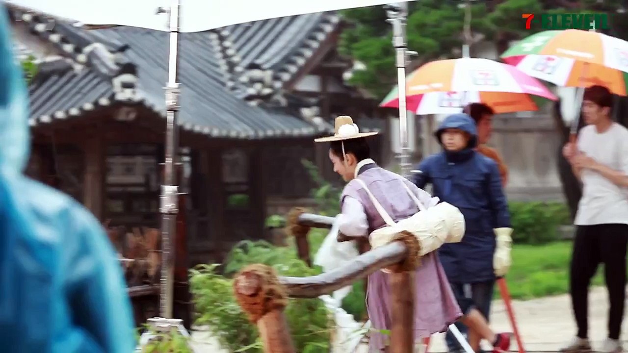 MAKING OF_ 걸스데이(Girl's Day)'s Hyeri 세븐일레븐(7-ELEVEN) CF #2 (x3)