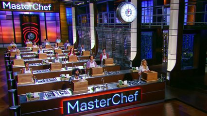 A Mystery Box Full Of Shell Fish _ Season 8 Ep. 5 _ MASTERCHEF-glr6SLPZk5Y