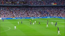 2017-08-16  هدف كريم بنزيما في مرمى برشلونه في مباراه الاياب  كاس السوبر