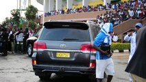 Abakinnyi Ba Rayon Sport Baje Muri Za Toyota Landcruiser V8 Nyuma Yokunengwa Kugendera Mur