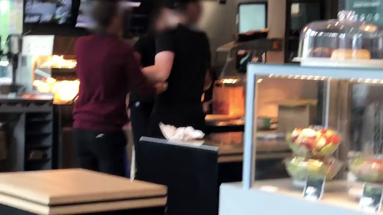 COMMENT MANGER GRATUITEMENT A MCDO (TOURNE MAL)