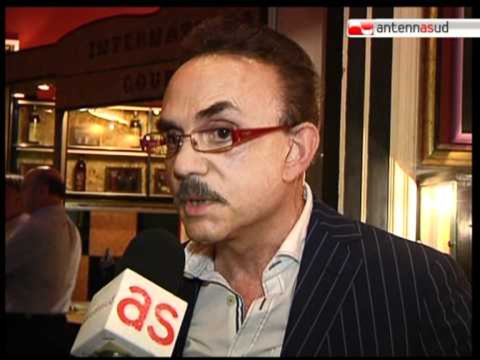 TG 01.10.11 Gianmarco Tognazzi a Bari per il "Peace One Day"