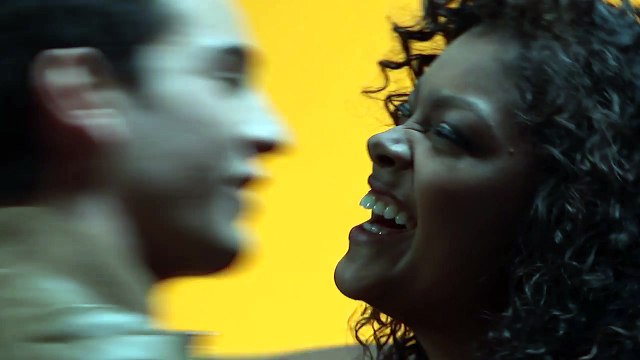 'Stripping Away the Clothes' Official Sneak Peek _ Undressed _ MTV-MQBcbIeef4s