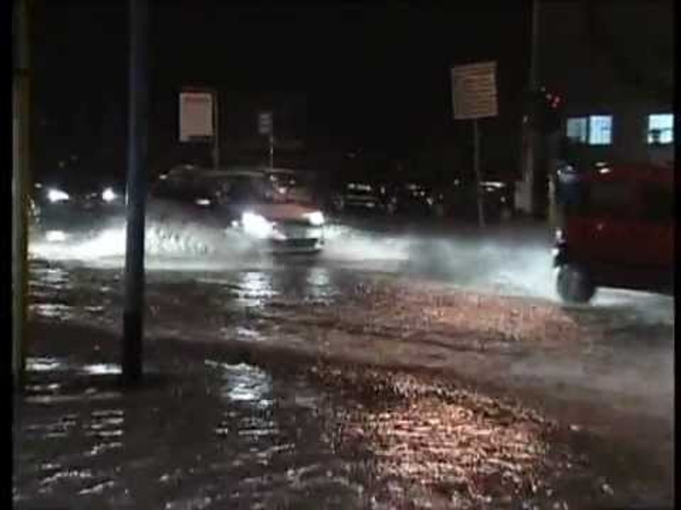 TG 08.11.11 Bari, pericolo alluvioni: 7 le zone a rischio