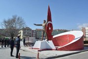 Tepki Geldi, Şehit Ömer Halisdemir'in Heykeli Kaldırıldı