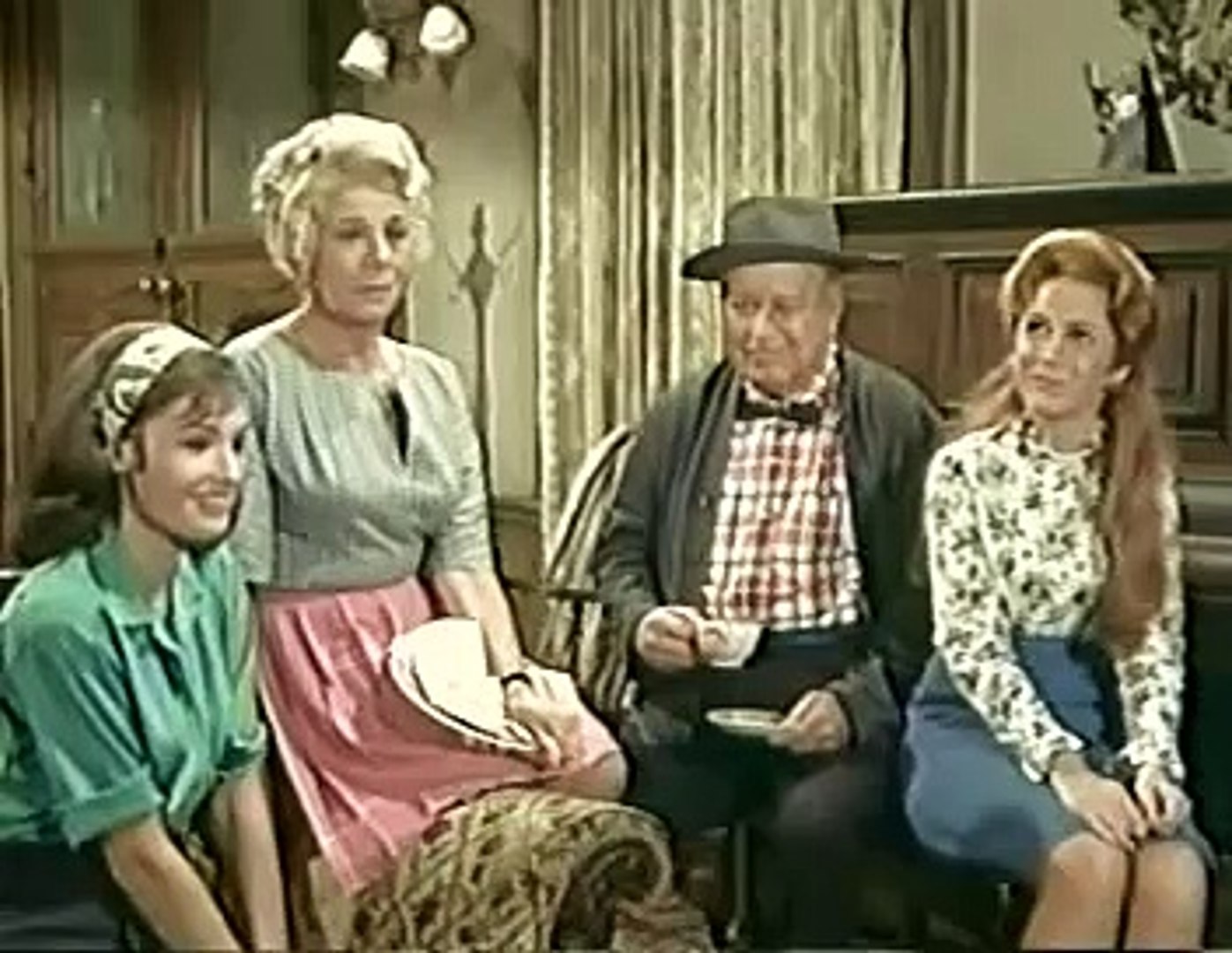 Petticoat Junction S4 E19 - A Star is Born