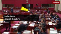 Une sénatrice en burqa au parlement australien