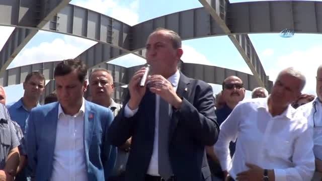 Biga Kocabaş Çayı Köprüsünün Üst Kaplama İşlemi Durduruldu