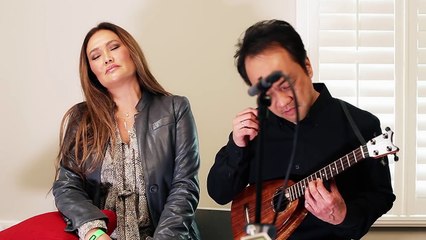 Tia Carrere & Daniel Ho Aloha Oe