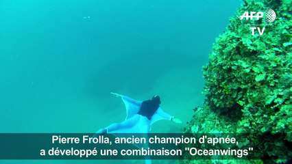 Descargar video: Pierre Frolla, l’homme qui volait dans l’océan