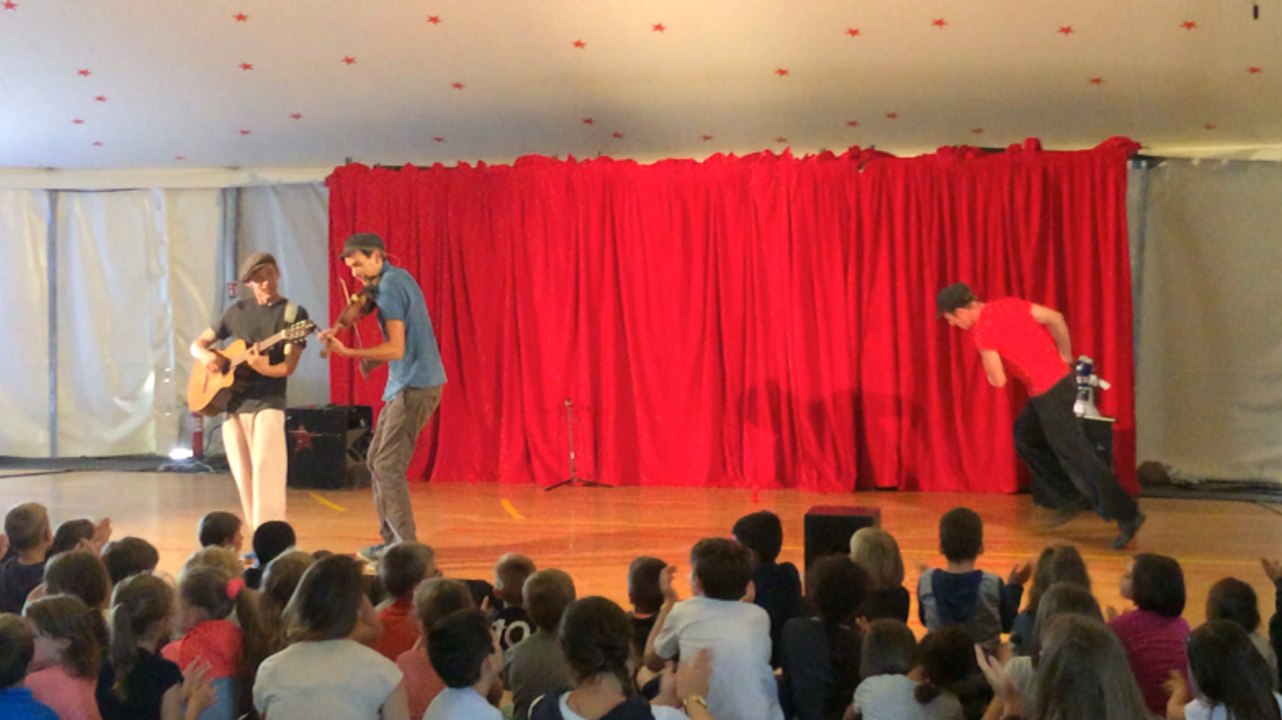 Les colporteurs de rêves en spectacle à Saint-Lô