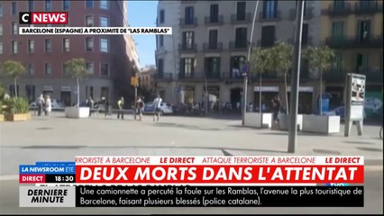 Attentat à Barcelone : deux morts, le conducteur serait retranché