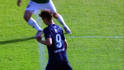 Une équipe de foot marque à la 15ème seconde sans toucher le ballon