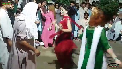 Pashto Dance Zeeshan And Karishma New Dance Of 2017