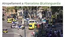 Attentat à Barcelone: Une fourgonnette blanche fonce dans la foule sur la Rambla
