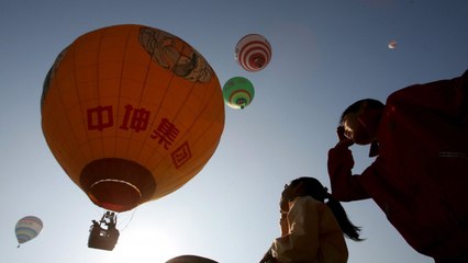 Hot air balloons show breathtaking view over Karst Site in China