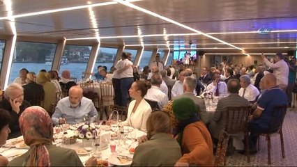 Bakan Kurtulmuş: "Şehrin Her Tarafında Sevimsiz, Özensiz, Binaların Ortaya Çıktığını Görüyoruz"