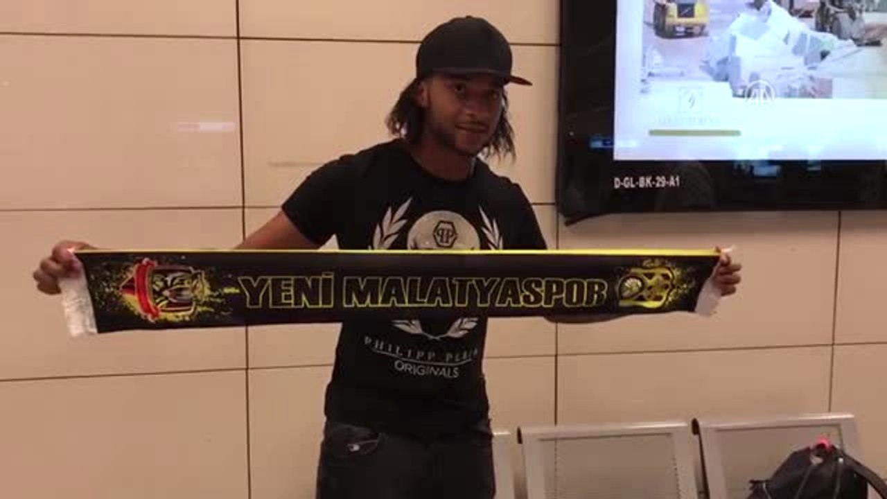 Arturo Mina, Yeni Malatyaspor İçin İstanbul'da