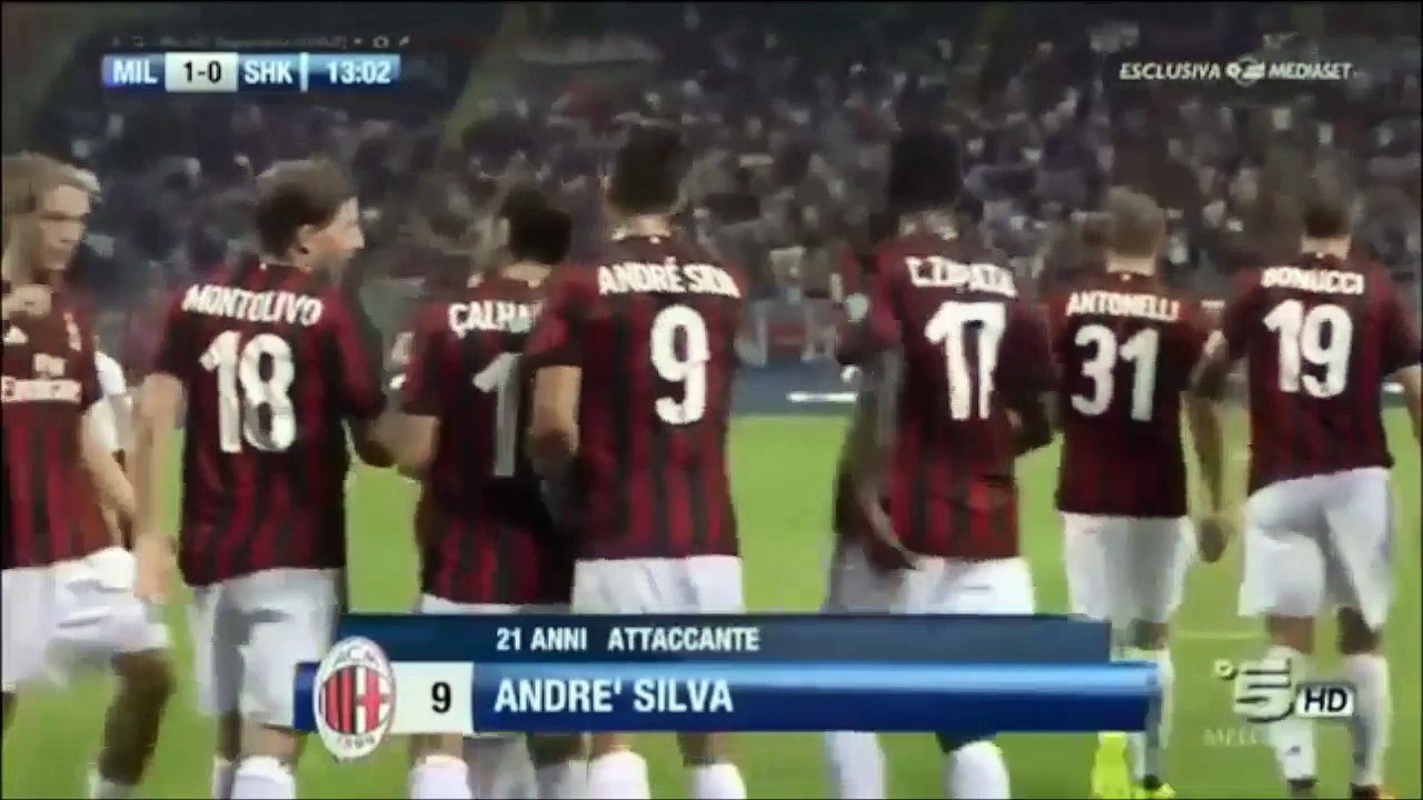 André Silva estreia-se a marcar e bisa em apenas 15 minutos