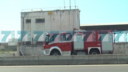 GAZI HELMON TRE PUNONJES TE PORTIT TE DURRESIT - News, Lajme - Kanali 10
