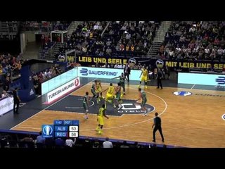 Play of the Game: Will Cherry ties the game with a great three-point shot