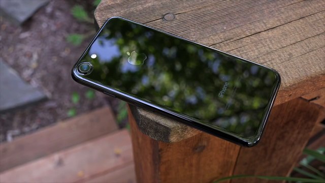 iPhone 7 Hissing Sound?