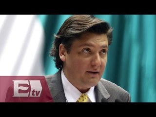 Entrevista al diputado y escritor Agustín Barrios Gómez Segués/ Chez Castillo