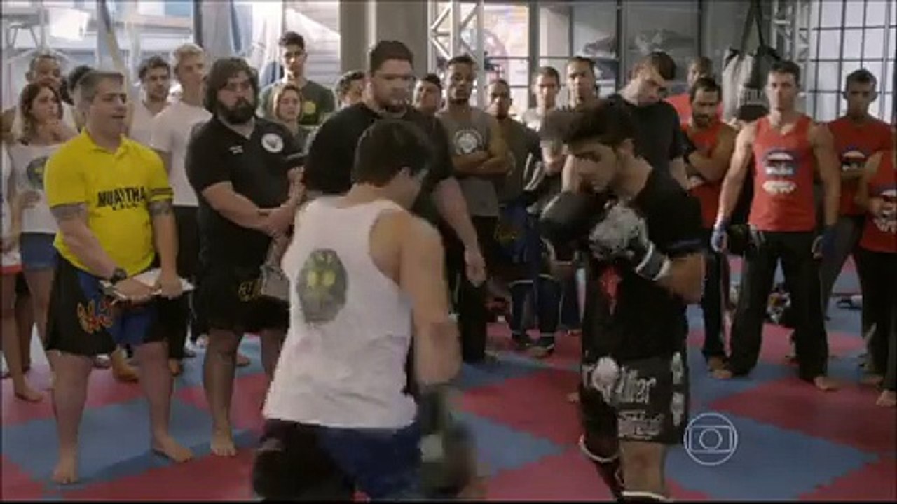Malhação 2014 | A História de Cobra e Jade - Ca...