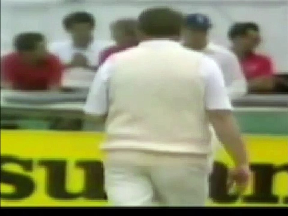 How to hit sixer on every ball Kapil Dev 4 sixes in a row To avoid Follow On