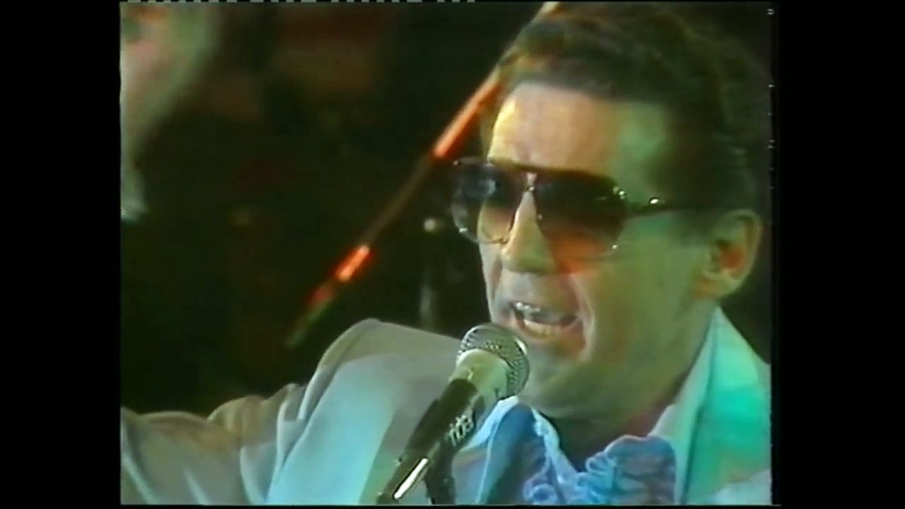 Jerry Lee Lewis with Carl Perkins (At its best)Live From Paris France Hippodrome de Patin