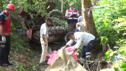 Fındık İşçilerini Taşıyan Traktör Dereye Devrildi: 7 Ölü, 10 Yaralı
