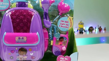 PAW PATROL Pup Everest Gets Help from Disney Jr Doc McStuffins First Responders Backpack Playset!-4ggpBh6Qf3o