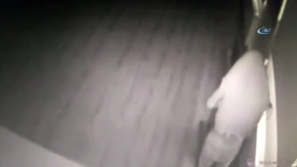 Uyuşturucu Almak İçin Anaokulunu Soyan Hırsız Kamerada