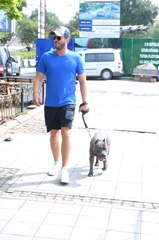 Kıvanç Tatlıtuğ'un "Çocuk İstiyor musunuz?" Sorusuna Verdiği Cevap Eşini Kızdıracak