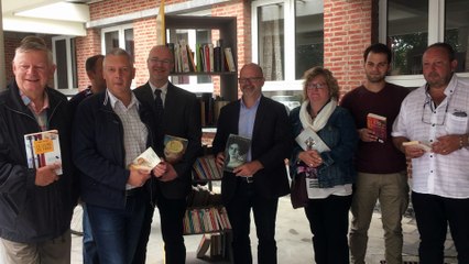 Inauguration d'une bibliothèque de rue au CPAS d'Ath