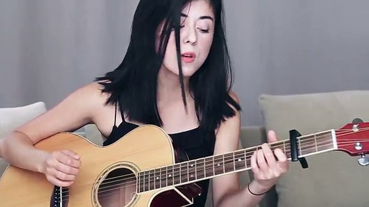 Hips Don't Lie _By Daniella(720p)