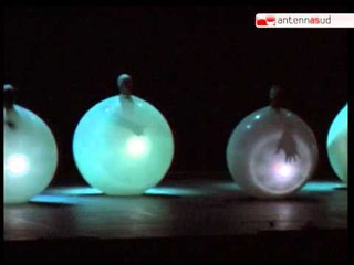 TG 18.11.11 "Firefly" al Teatroteam, la danza diventa tecnologica