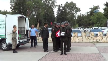 PKK'nın Diyarbakır Sözde Sorumlusunu Öldüren Şehit Asker Törenle Memleketine Uğurlandı